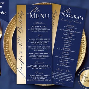 Puede incluir: Tarjetas de menú y programa azul marino con detalles dorados, que muestran los detalles del evento y un menú. El menú incluye entrantes, platos principales, postres y bebidas. El programa detalla el orden de los eventos.