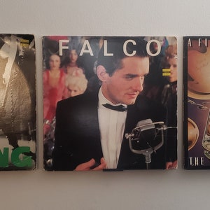 Vinyl Record Wall Mount - Screwless Design!  Bulk Pricing Available.