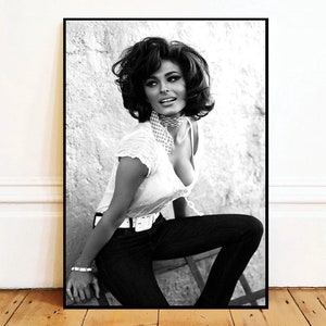 Sophia Loren,Wall Art Canvas Painting Poster, Bathroom Wall Decor,NO Frame
