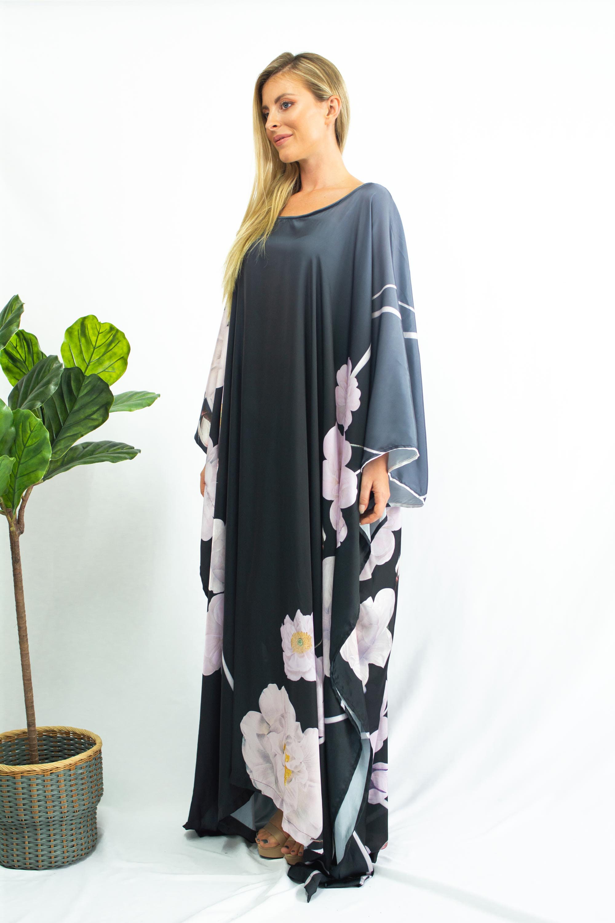 Rose Silk Kaftan Black Silk Caftan Dresses Black Silk Kaftan Etsy