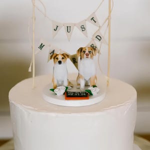 Personalized custom pet dog wedding cake topper ,dog birthday cake topper, cat cake topper, Pet Wedding Clay Sculpture, Pets birthday statue