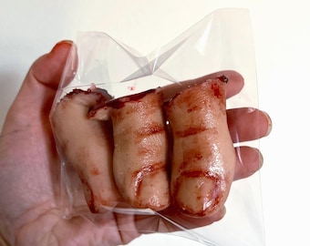 Severed Toe Halloween Prop Fake Bloody Gag Gift Horror Decoration
