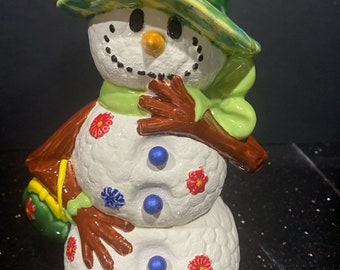 Figura rústica de mamá de nieve de cerámica hecha a mano