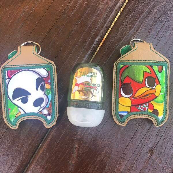 Animal Crossing New Horizons Vinilo bordado soporte de desinfectante de manos / Soporte de desinfectante de manos ACNH / Soporte de desinfectante de manos bordado de vinilo