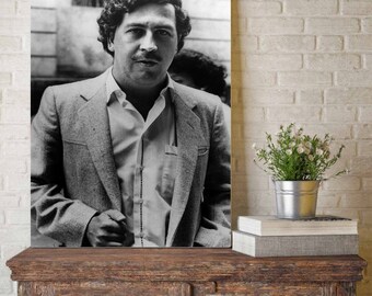 Pablo Escobar Mugshot 100 x 70 Pop Art//StreetArt//Leinwand//Kunstdruck//Bild//Poster
