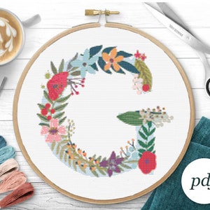 Patrón de alfabeto floral, letra G en punto de cruz, monograma bordado, iniciales en punto de cruz, diseños de bordado en PDF, patrones fáciles