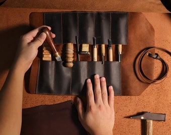 Leather Roll-Up Tool Pouch - Handcrafted Organizer for Artisans and DIY Enthusiasts - Stylish and  Storage Solution for Your Essential Tools