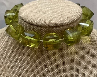 Vintage Lime Hex Bead Stretch Bracelet