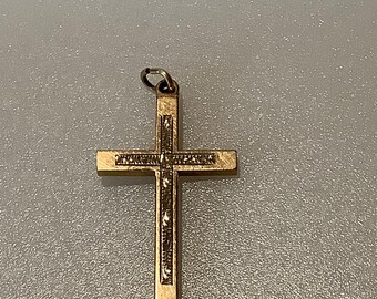Vintage 12k G.P. Crucifix Pendant