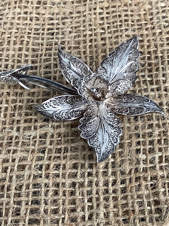 Vintage Sterling Silver Ornate Flower Brooch
