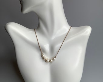 Simple Gold Toned Pearl Avon Necklace