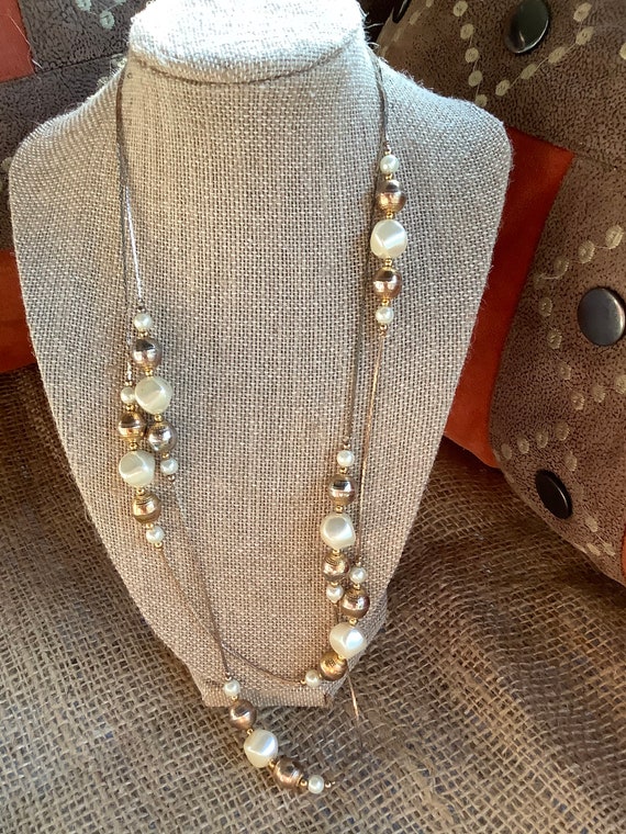 Vintage 14k Gold Plated Bead and Faux Pearl Neckla