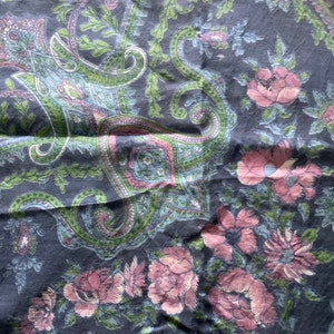 Vintage Floral Scarf