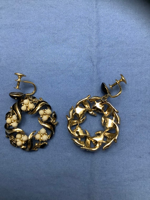 Vintage Coro Screw Back Dangle Earrings - image 3