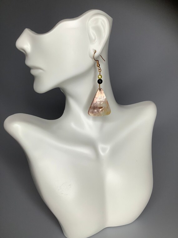 Shell Dangle Earrings - image 2