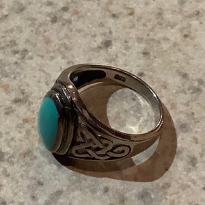 Vintage Sterling Silver and Turquoise Ring image 6