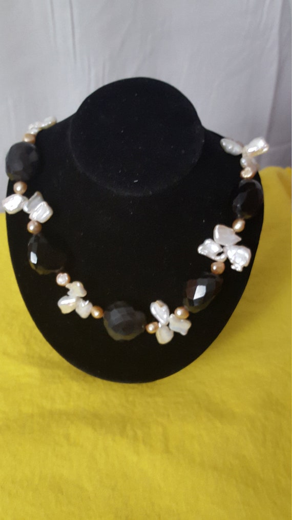 Vintage Freshwater Pearl and Black Bead Necklace