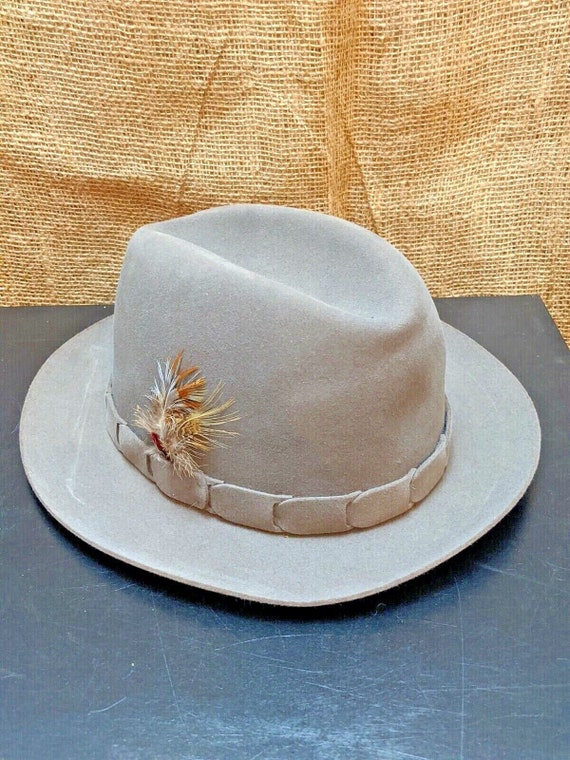 Vintage Dobbs Fifth Avenue Hat