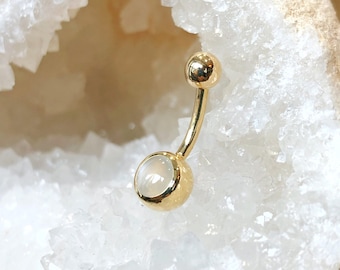 Gold 18-carat belly jewel- cabochon moonstone