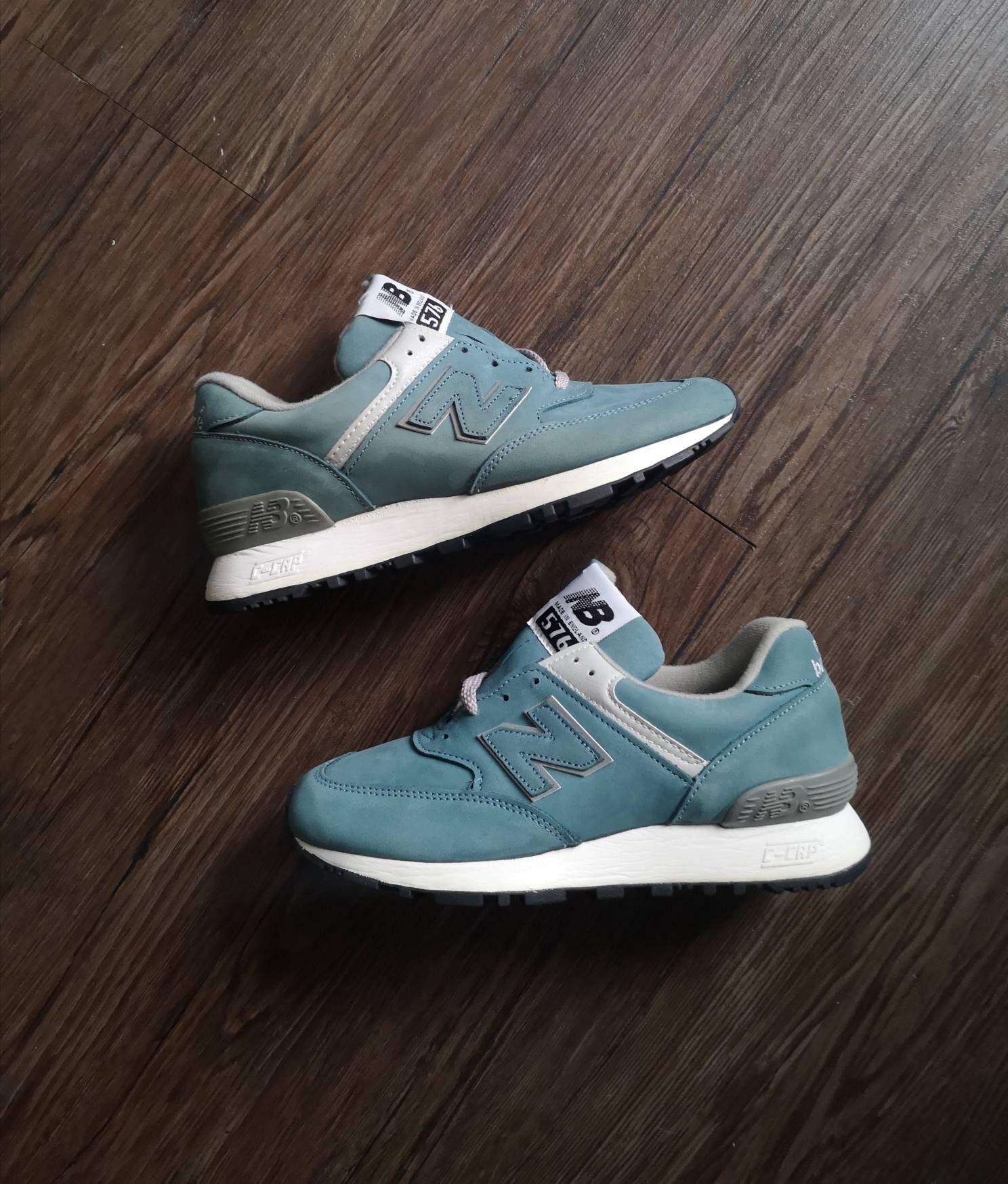 576 made in england