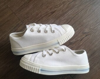 Circa 70s Palladium / Made in France / vintage classic sportswear casual canvas tennis white kid