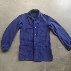 Circa 20s/30s French moleskin chore jacket / Made in France / Metalic buttons / V pockets / V pattern / vintage classic workwear