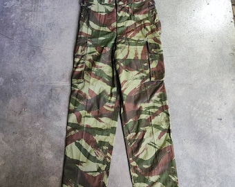 Circa 40s/50s French Army paratrooper TAP 47/56 classic vintage militaria workwear camouflage army