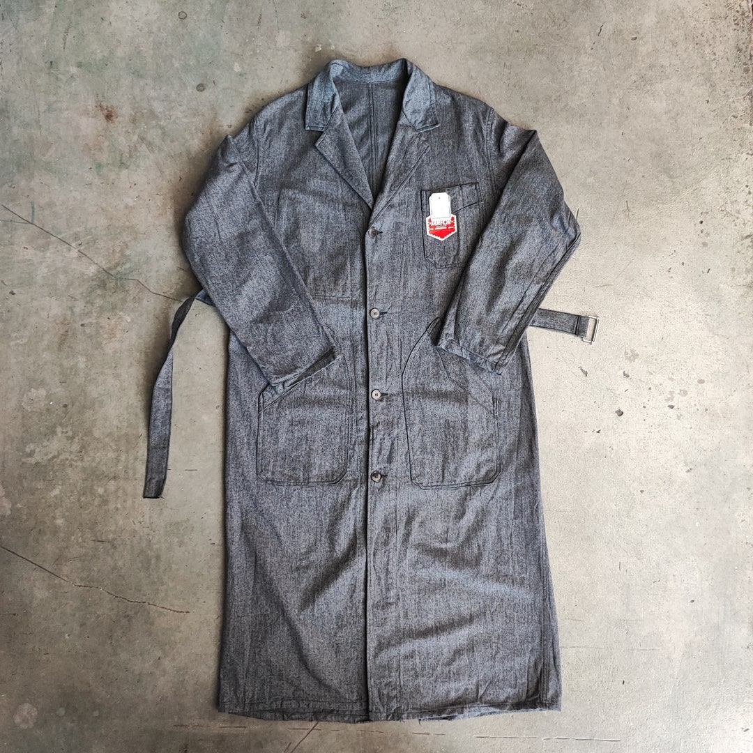 Circa 50s French Salt and Pepper Chambray Atelier Coat / Classic ...
