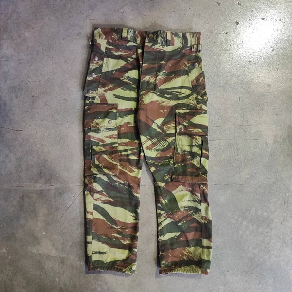 Circa 50s French Army paratrooper TAP 47/56 classic vintage militaria tiger stripes camouflage
