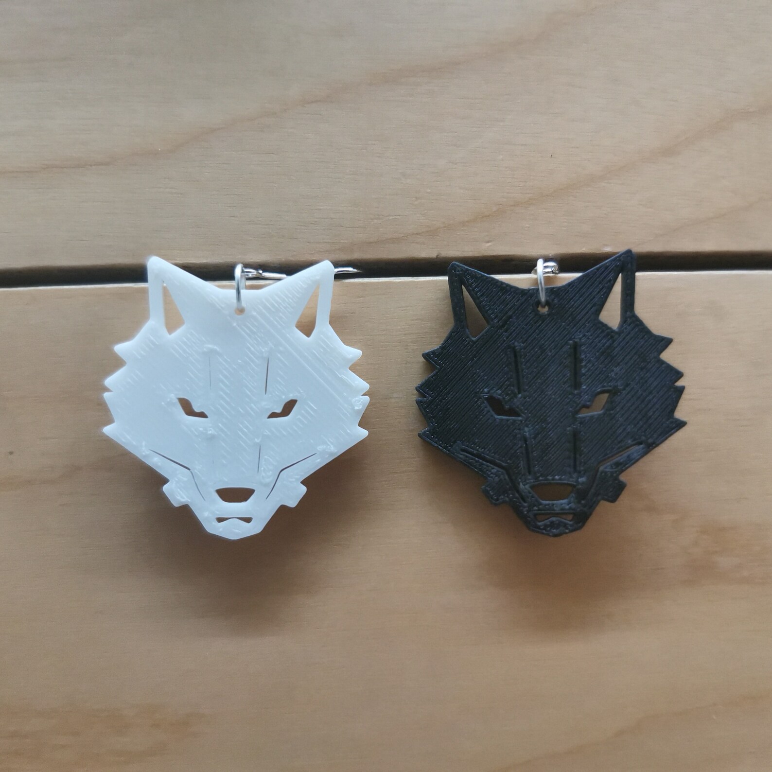 3d stl file Wolf Earrings Etsy