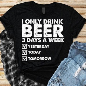 Bebiendo cerveza Svg, archivos SVG, archivos SVG para Cricut, SVG para camisetas, SVG Cricut, imágenes SVG, citas SVG, camisetas SVG, diseños SVG, clipart