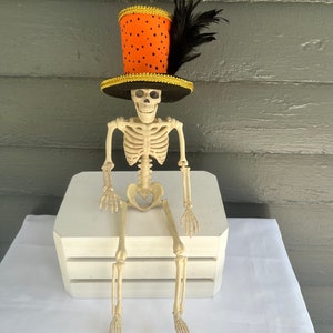 Micro mini top hat, halloween mini top hat, wreath attachment, wreath accent, top hat, halloween decor,top hat for wreath, halloween