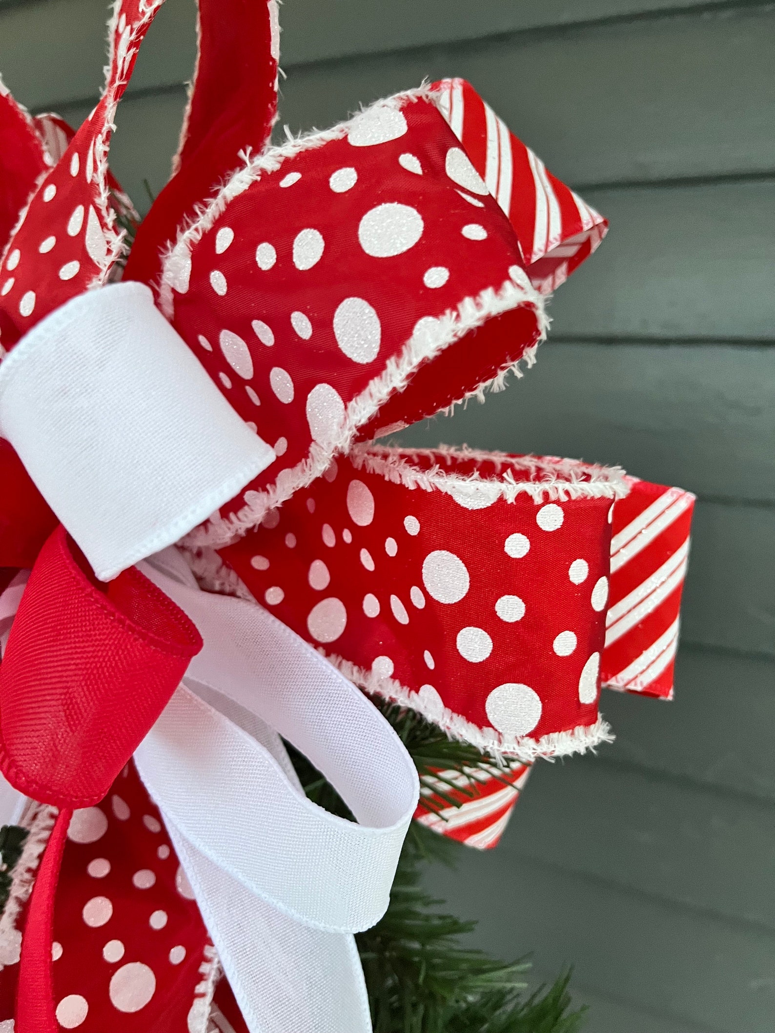 Candy Cane Christmas Tree Topper Bow, Red and White Wired Ribbon - Etsy