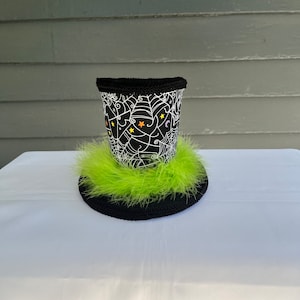 Mini top hat, halloween mini top hat, wreath attachment, wreath accent, top hat, halloween decor,top hat for wreath, halloween