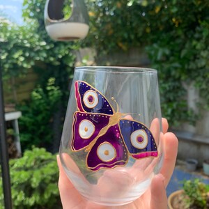 Single butterfly Hand Painted stemless wine glass
