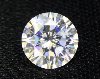 Lab Created Moissanite Diamond: 2.40 Carat Round Cut, 9x9x5 mm