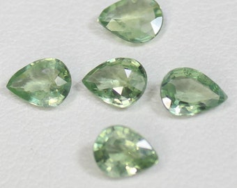 Faceted Green Sapphire Lot: Natural Pear-Shaped Gemstones, 1.25 Carats