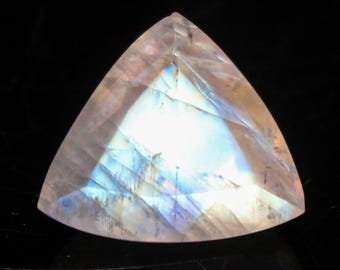 Faceted Rainbow Moonstone Trillion Cut Gemstone: 5.30 Carats