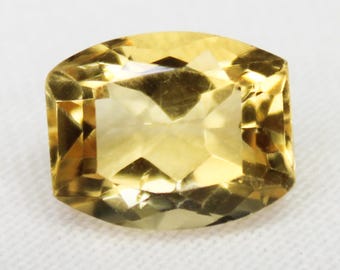 Faceted Yellow Citrine Gemstone: 3.75 Carat Cushion Cut, 11x9x6 mm
