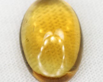 Natural Yellow Citrine Cabochon: Oval Gemstone, 4.49 Carats