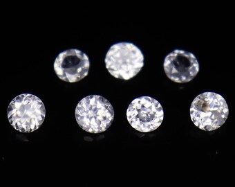 Faceted White Zircon Gemstones: 2.55 Carats, Round, 4x4x3 mm, Jewelry Making