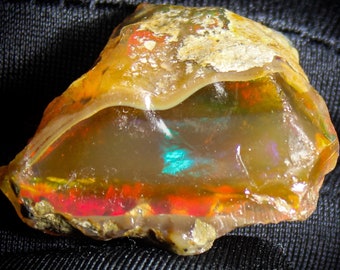 Crystal Opal Raw, Specimen Opal Raw, Natural Ethiopion Opal Raw, Rainbow Fire, Opal Rough 31x26x12 MM, 40.65 CTS