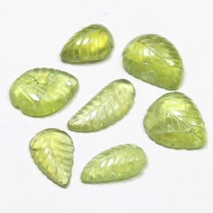 Natural Green Peridot Carving 8 Pieces Lot In Leaf Shape 18.75 Carats 9 mm To 13 mm Size For Making Jewelry