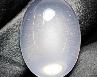 Pink Rose Quartz Cabochon: Oval Gemstone for Jewelry Making (17x13x7 mm, 14.40 Carats
