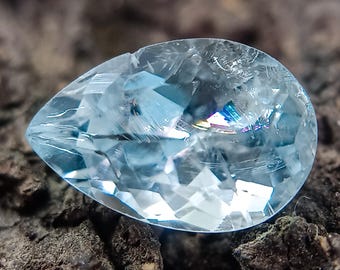 Natural Faceted Aquamarine Pear Shape For Jewelry Making 1.95 Carats 10x6x6 mm