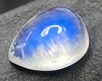 Rainbow Moonstone Cabochon: Pear Shape Gemstone, 1.65 Carats