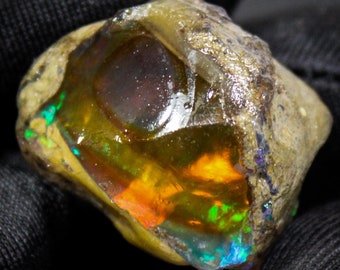 Natural Opal Raw, Specimen Opal Raw, Natural Ethiopion Opal Raw, Rainbow Fire, Opal Rough 26X19X17 MM, 42.55 CTS