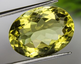 Oval Faceted Lemon Quartz Gemstone: Large Size, 13.00 Cts
