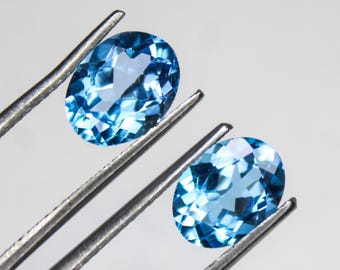 Natural Swiss Blue Topaz Gemstone Pair: Oval Cut, 4.00 Carat