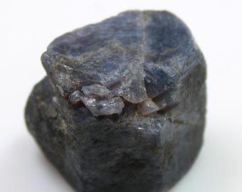 Raw Blue Sapphire Crystal: 196.35 CT Rough Sapphire Stone